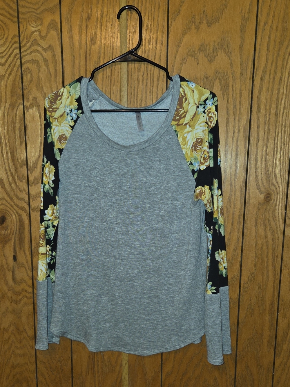 Acting Pro Gray Top with Black and Yellow Floral Sleeves